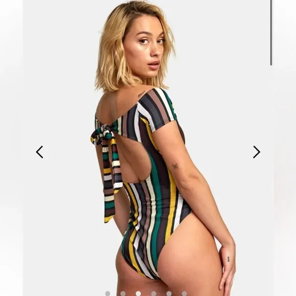 RVCA Shilo Women's Off Shoulder One Piece Swimsuit Size Small - Picture 1 of 13